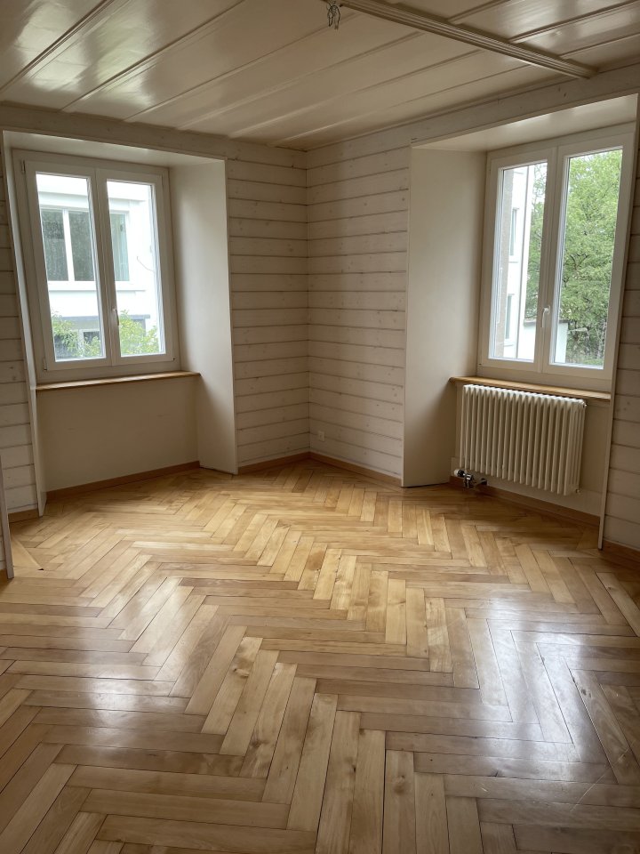 5 rooms apartment