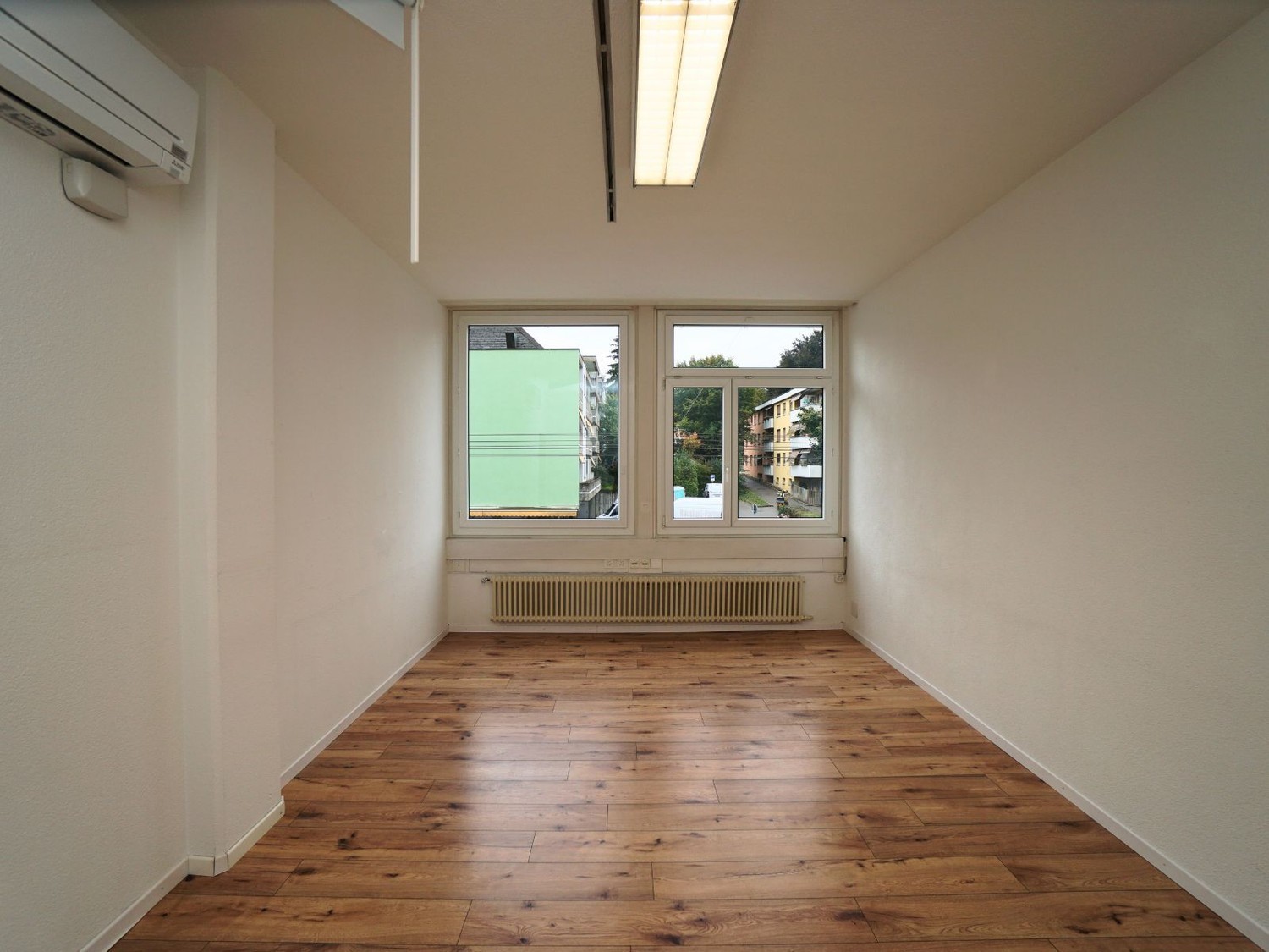 Bureau de 290m²