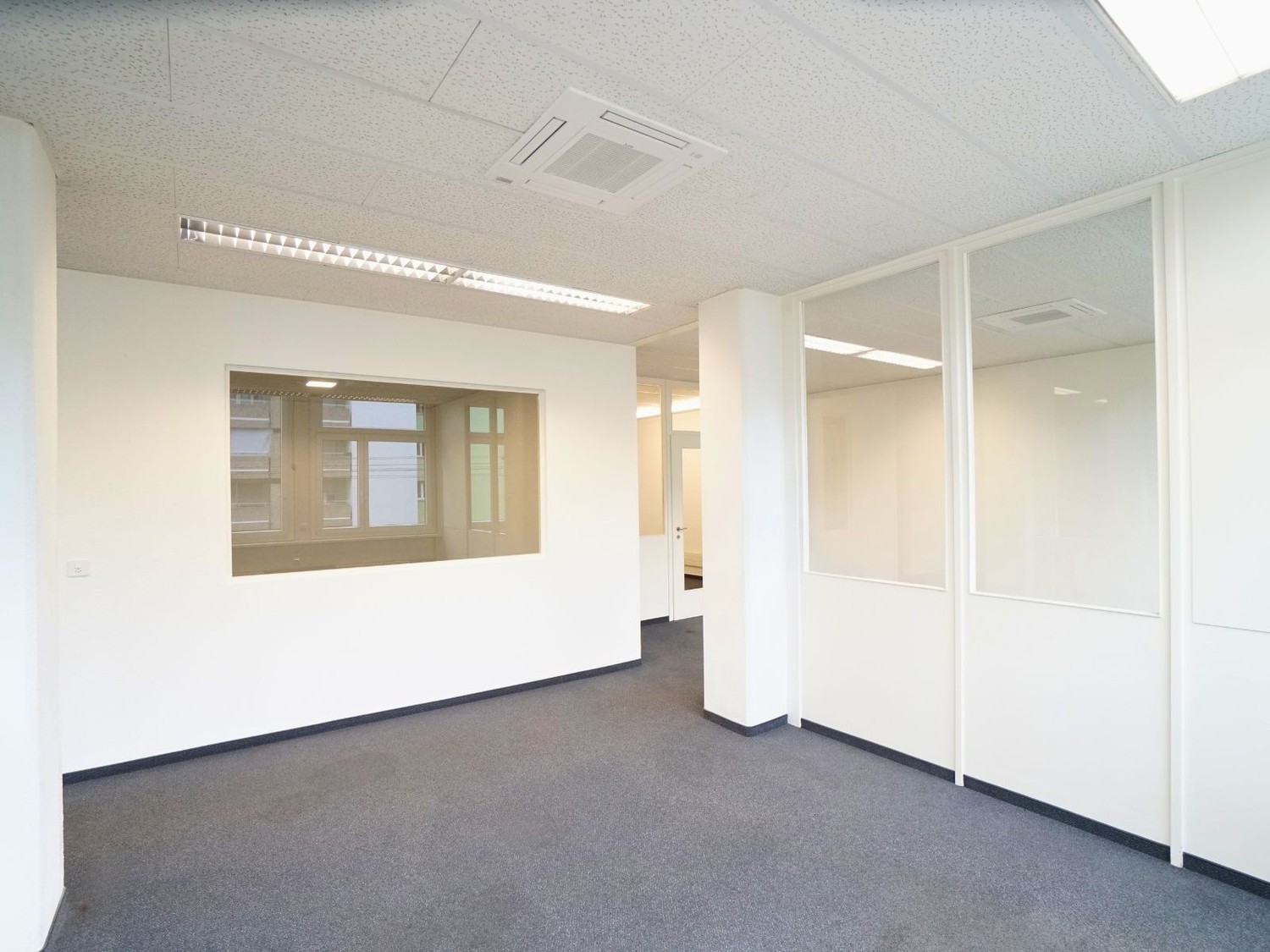 Bureau de 290m²