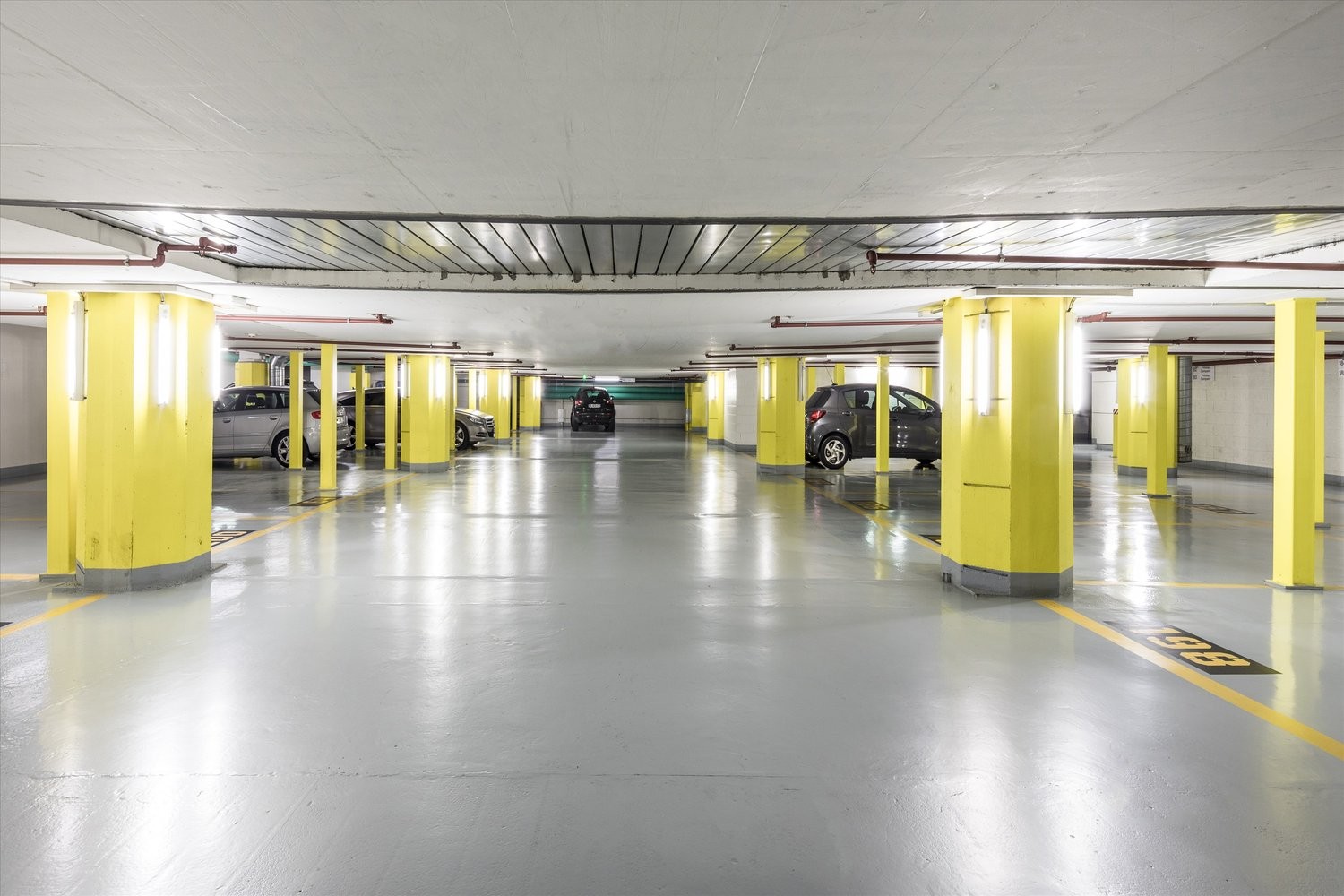 Underground slot