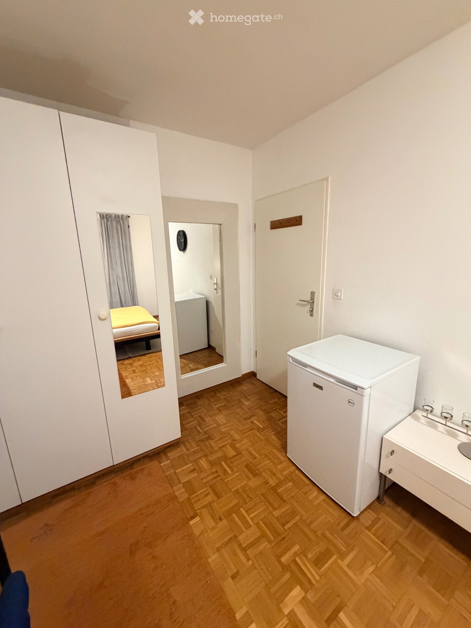 1 room single room, photo 3 sur 3