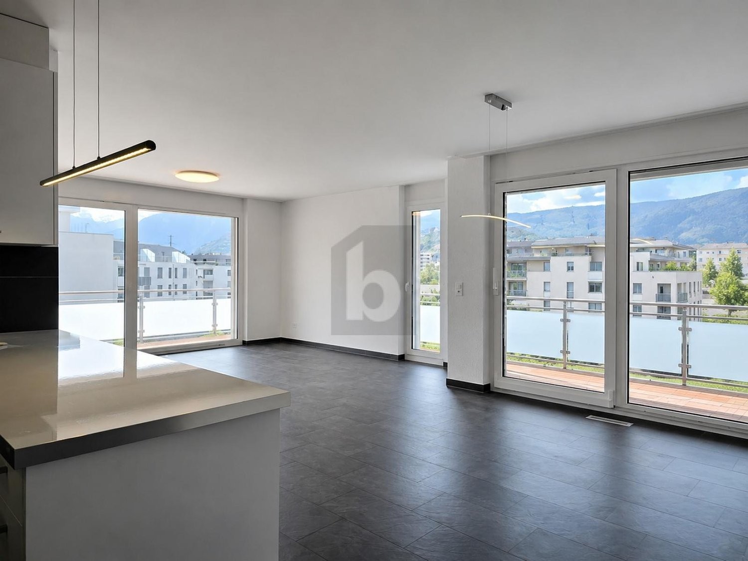 4 ½ rooms apartment, photo 2 sur 4