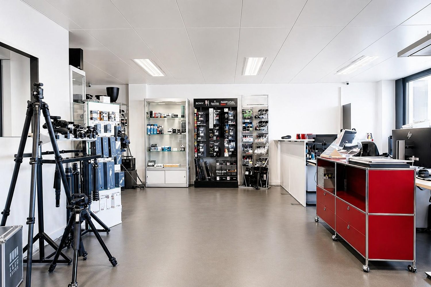 124m² atelier, photo 3 sur 4