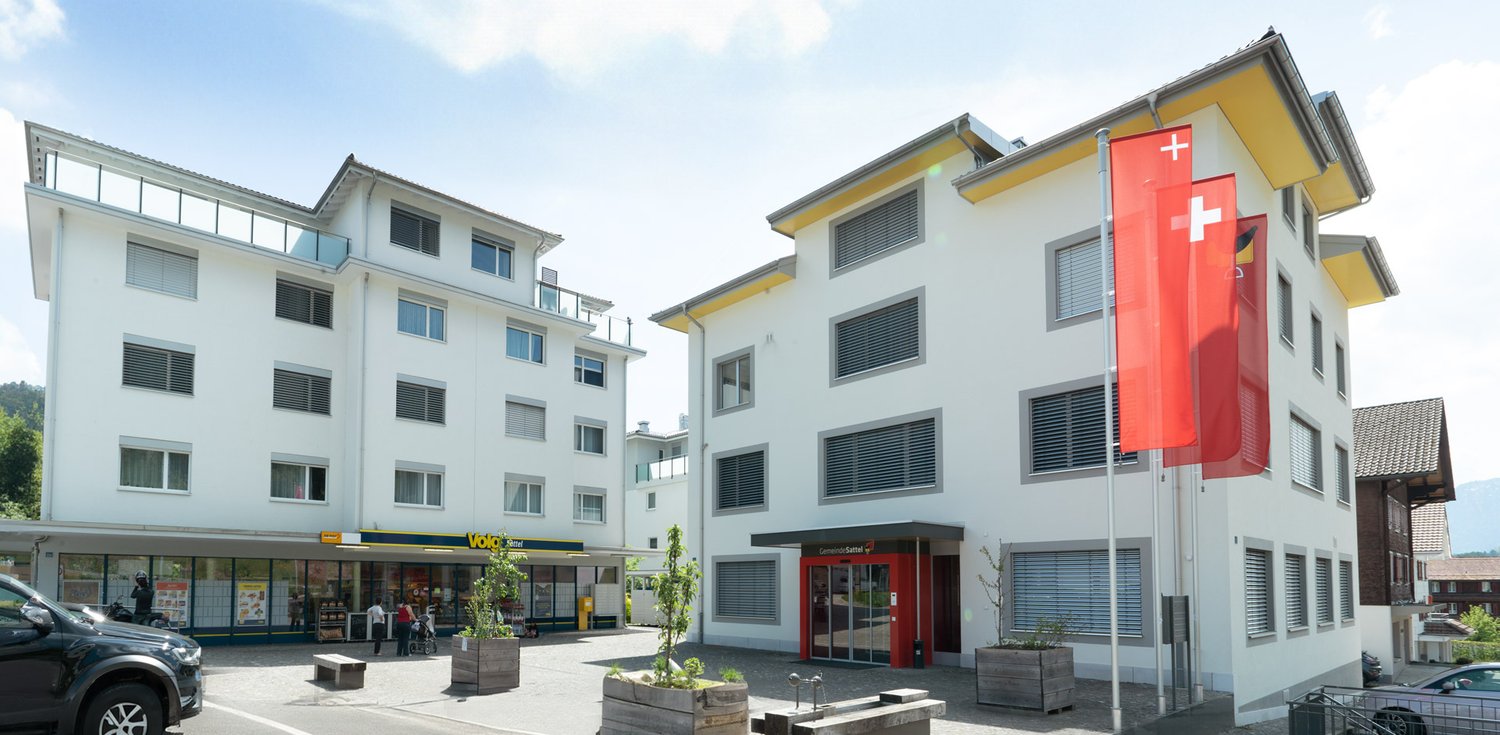66m² shop