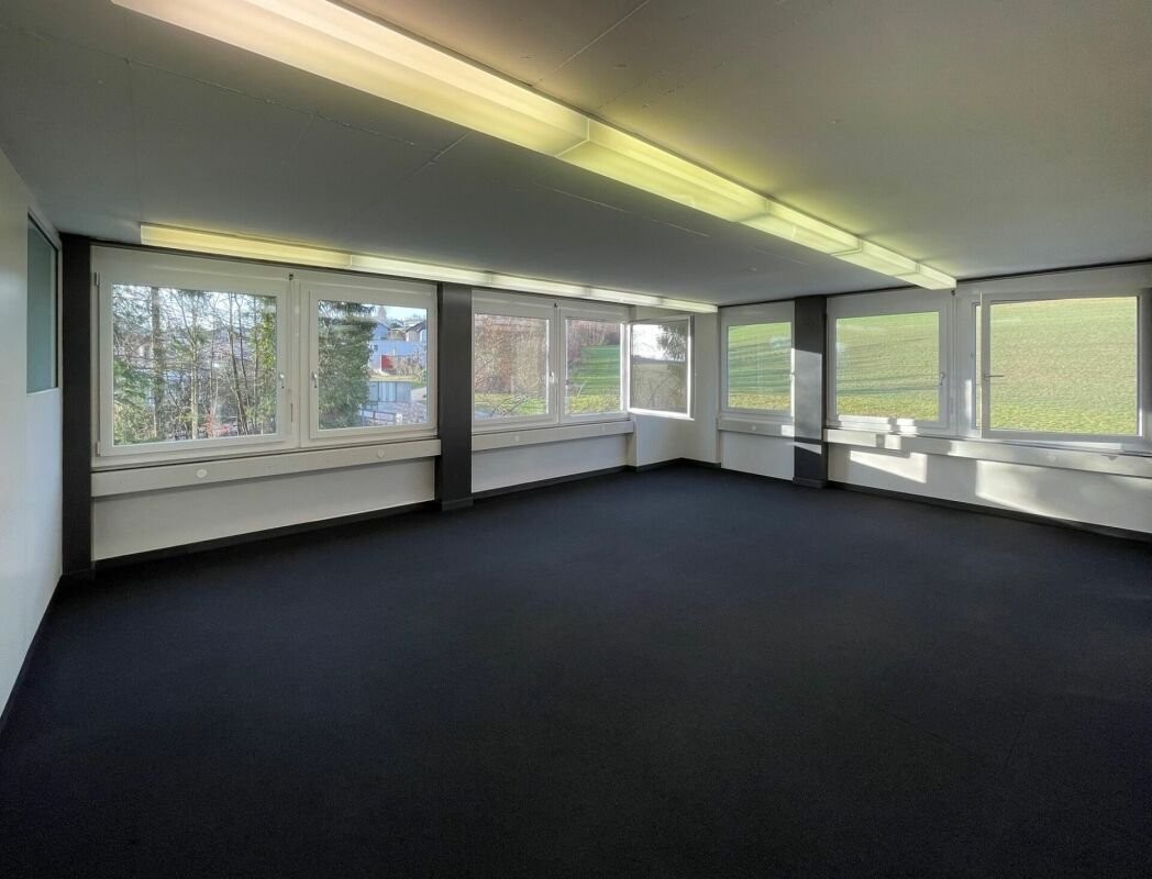 142m² bureau