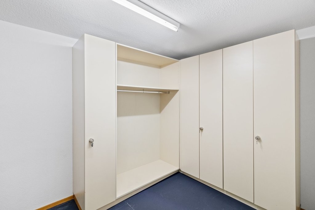93m² bureau