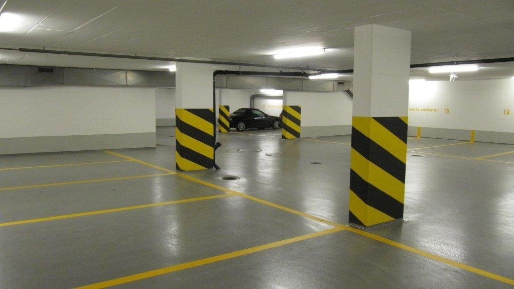 Posto auto sotterraneo