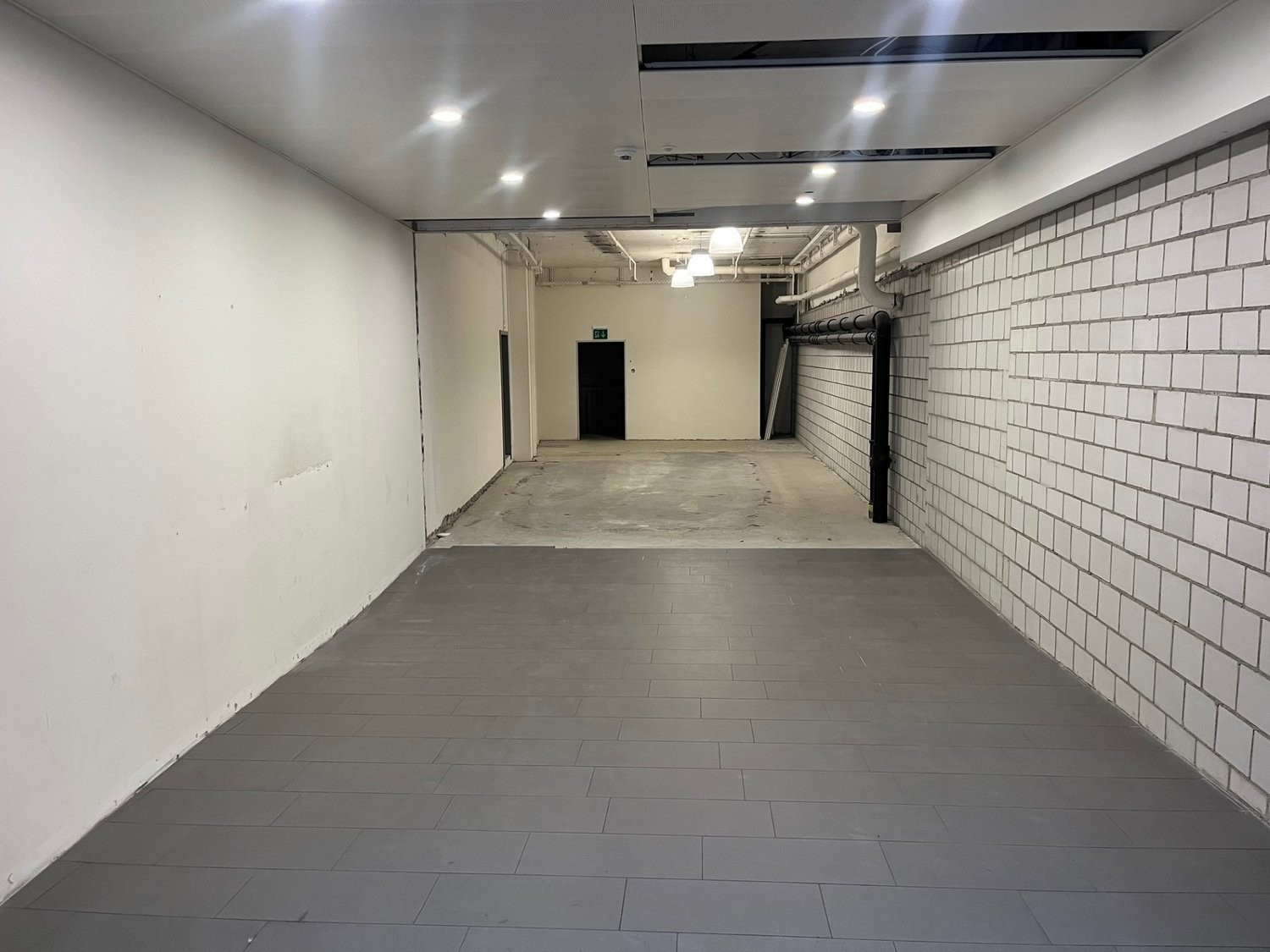 93m² commercial, photo 6 sur 6