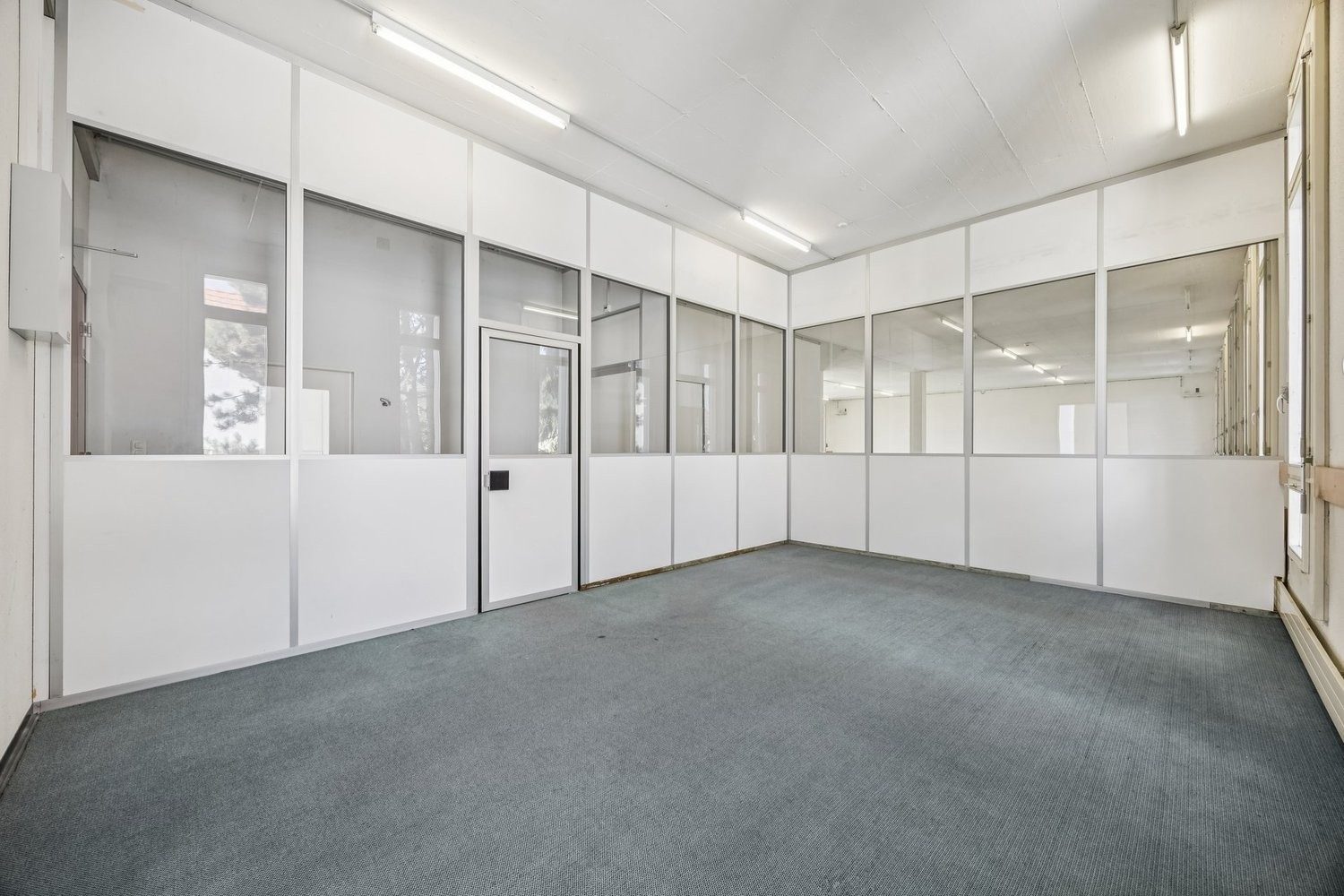 332m² bureau, photo 6 sur 10