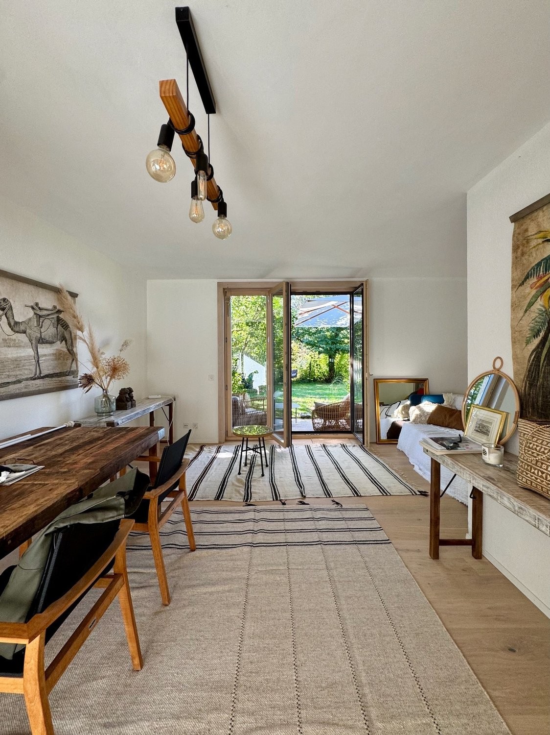 6 rooms furnished flat