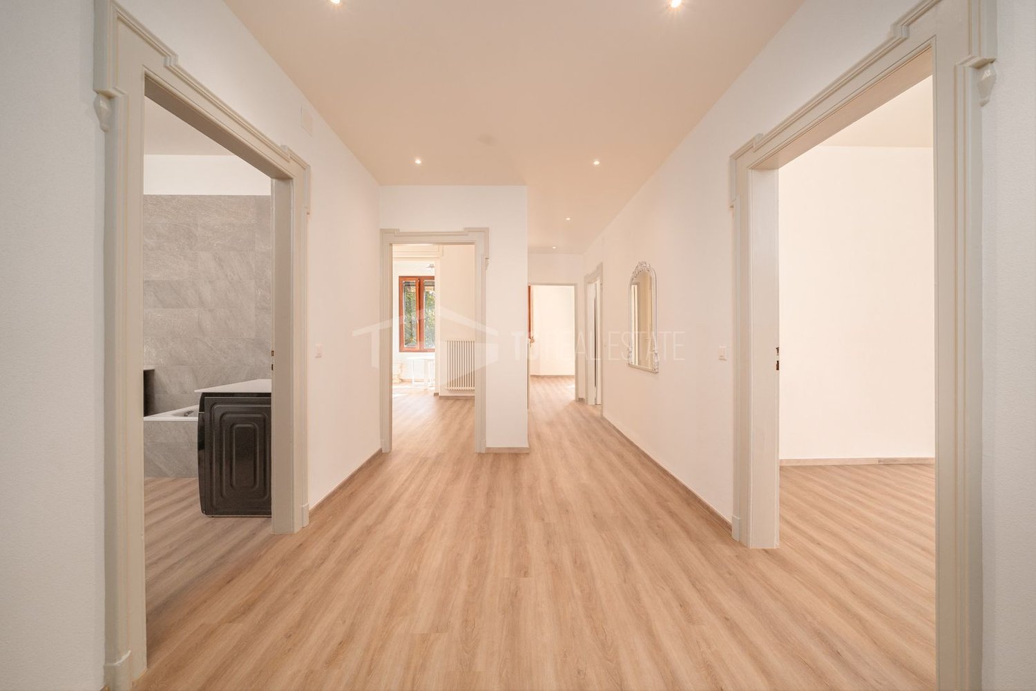Appartement de 2 pièces, photo 1 sur 10