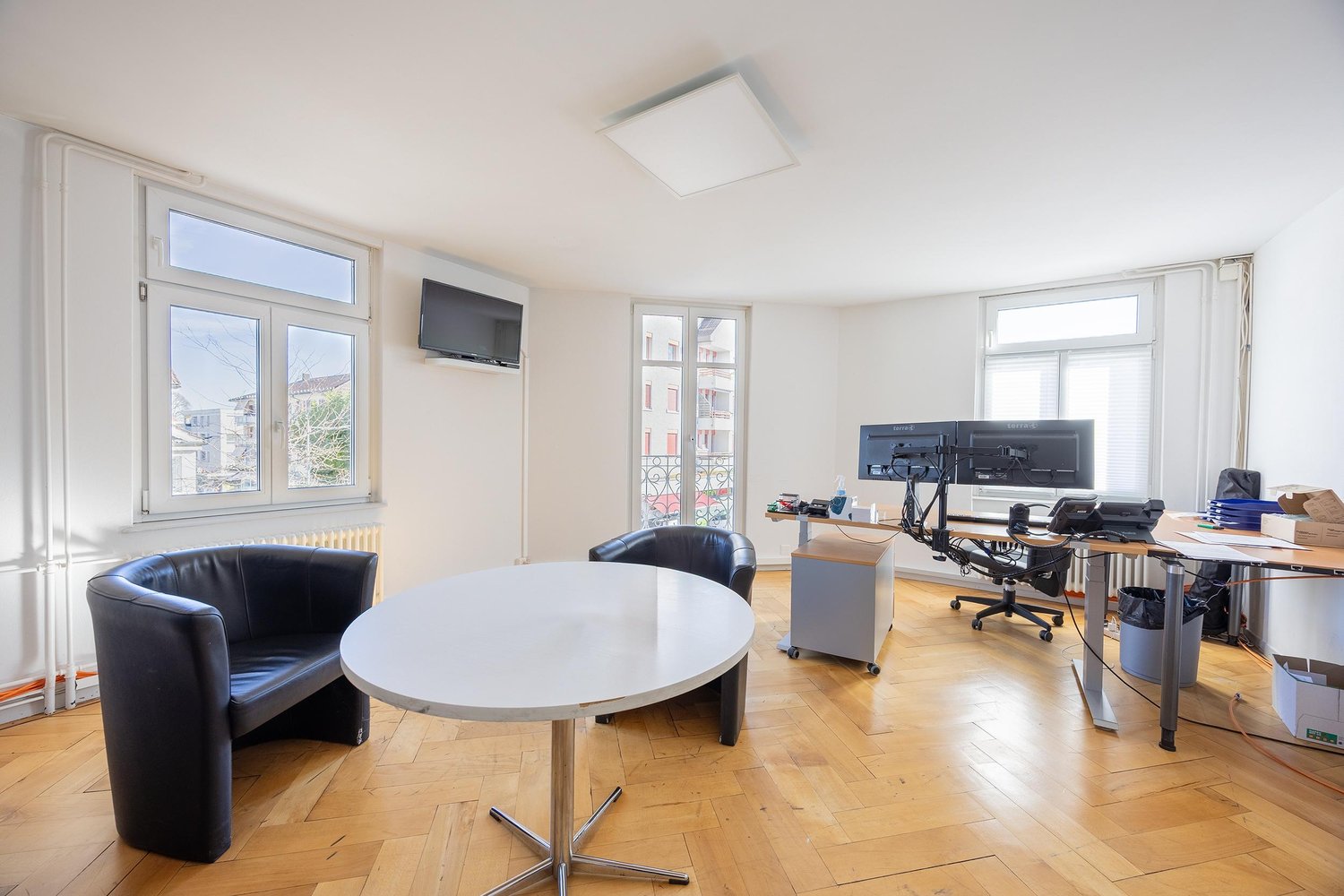 Bureau de 90m², photo 2 sur 10