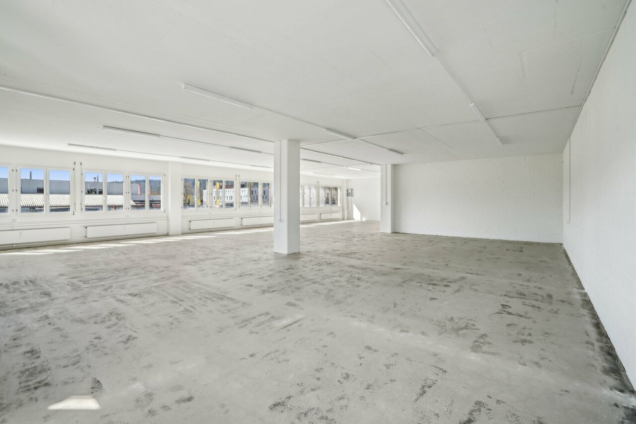 194m² commercial, photo 6 sur 10