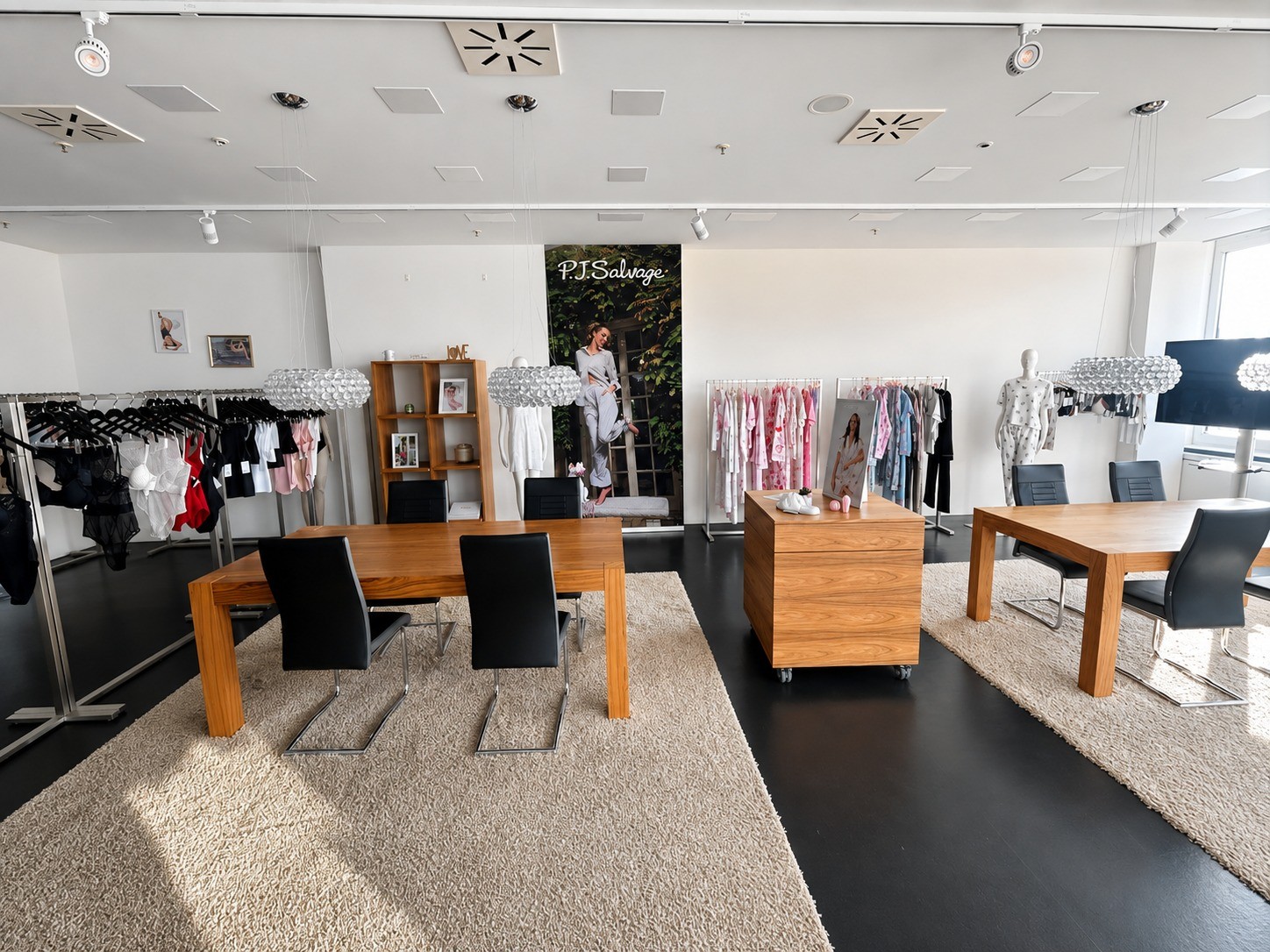 141m² commercial, photo 5 sur 7