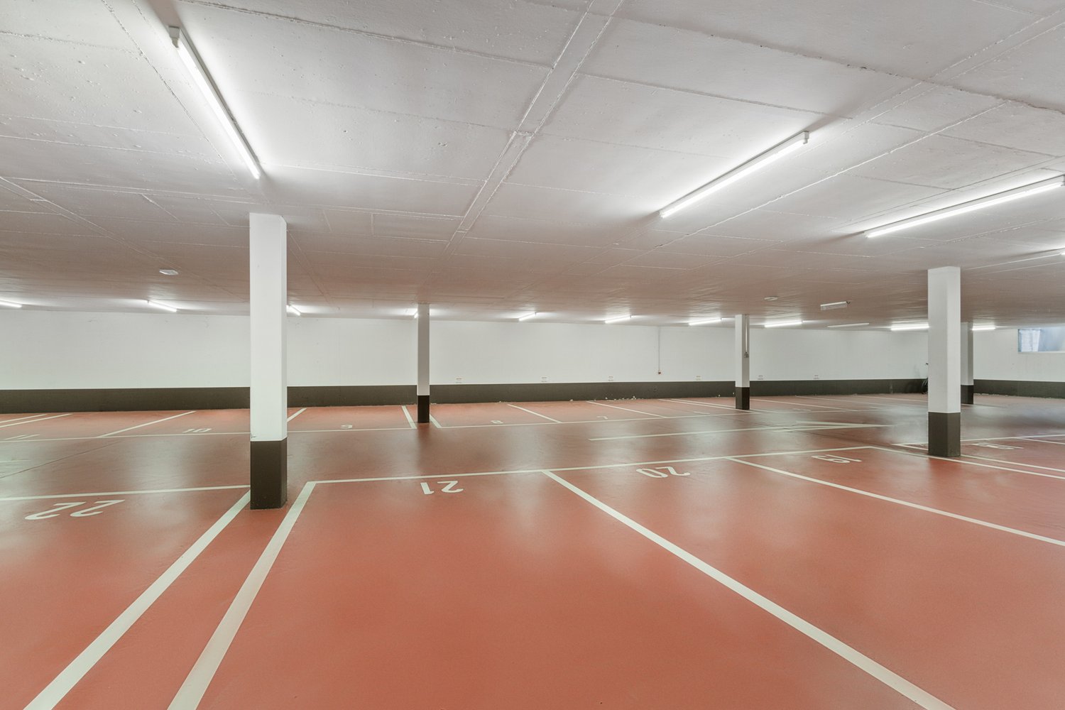 210m² de bureaux