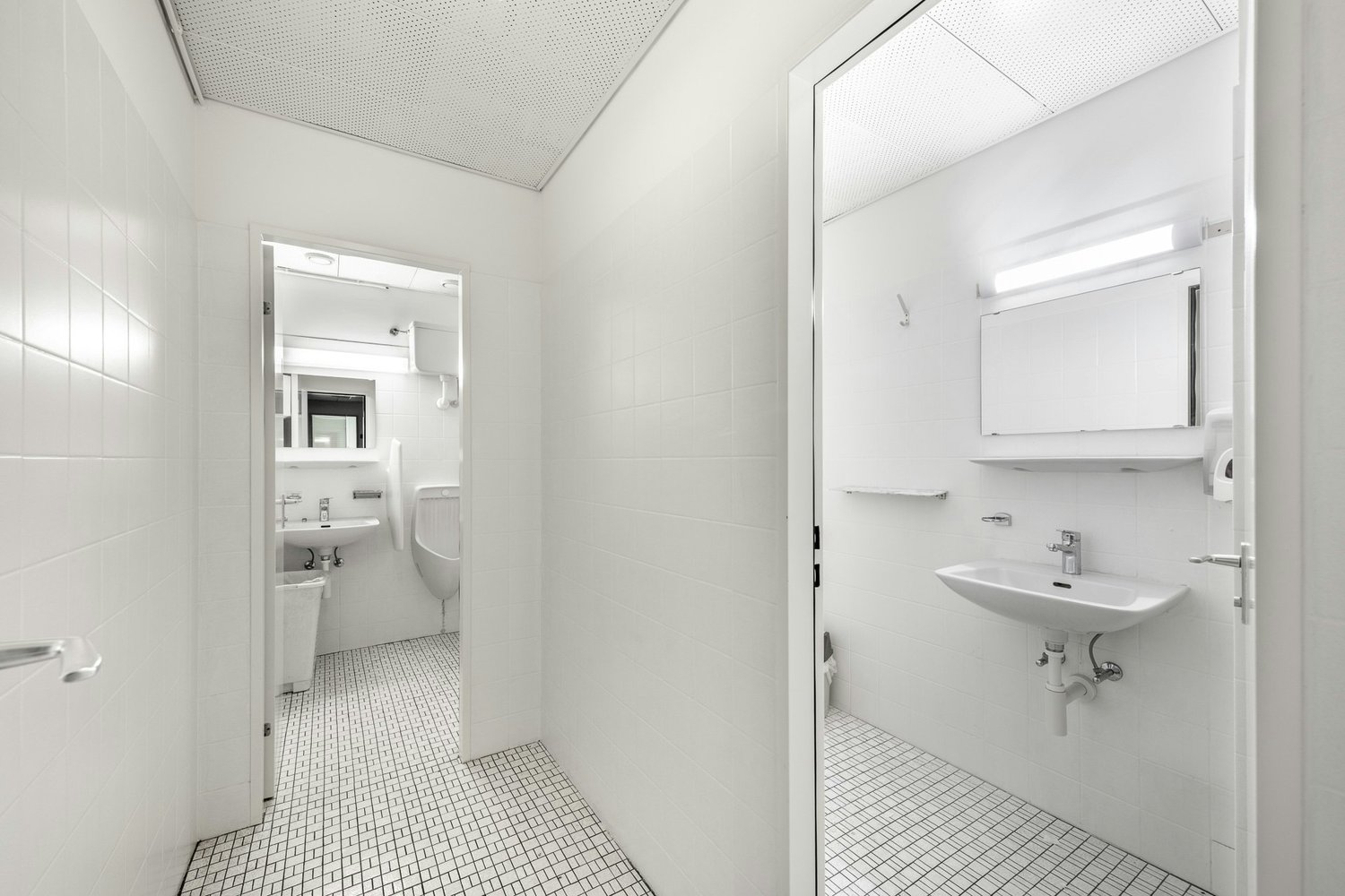 146m² bureau, photo 6 sur 10