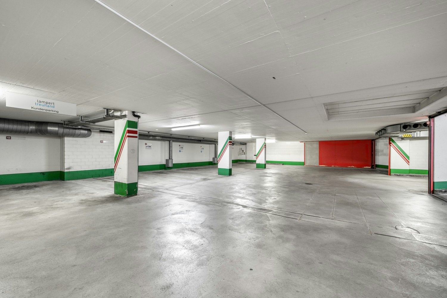 146m² bureau, photo 8 sur 10