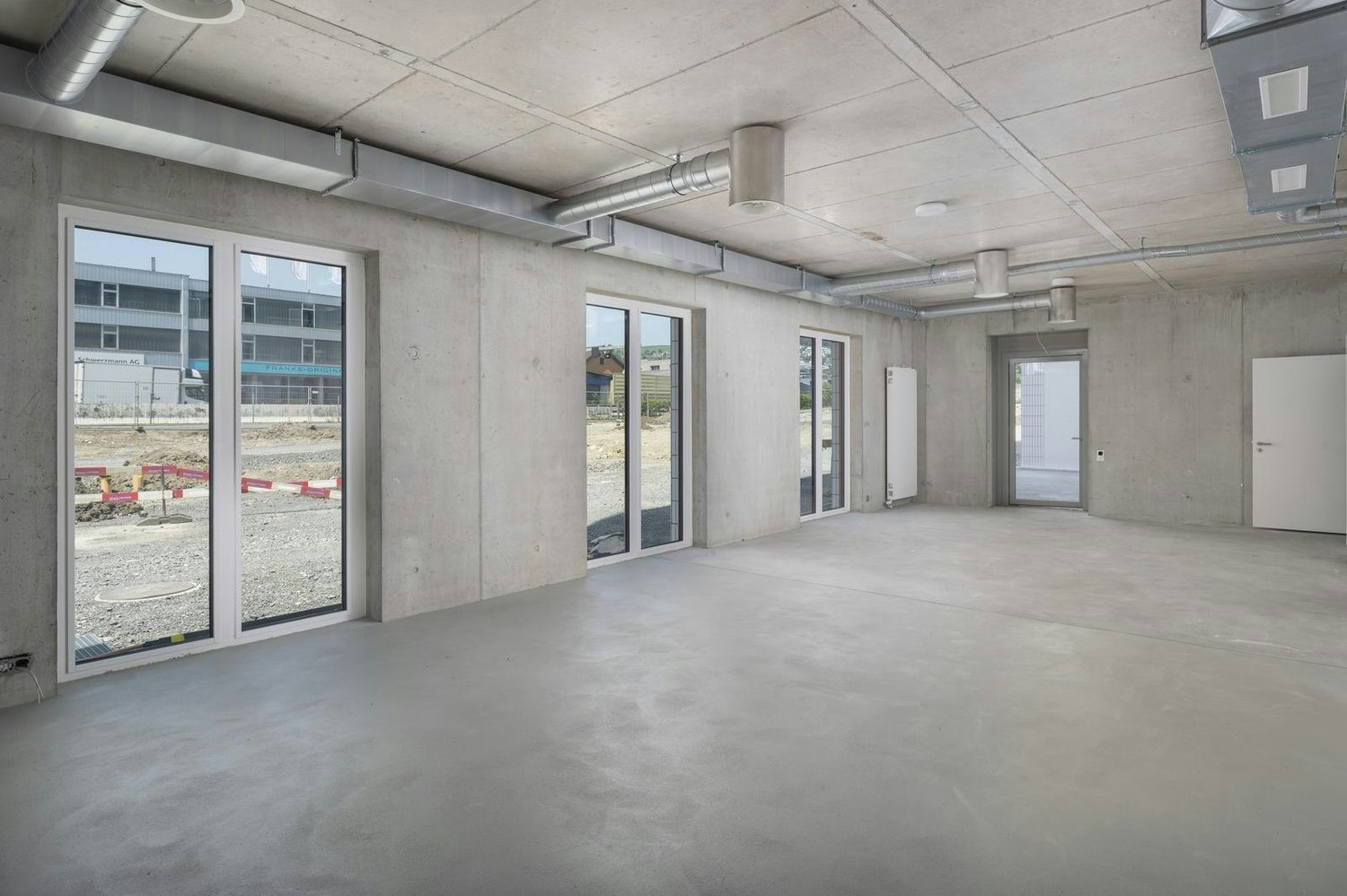 250m² bureau