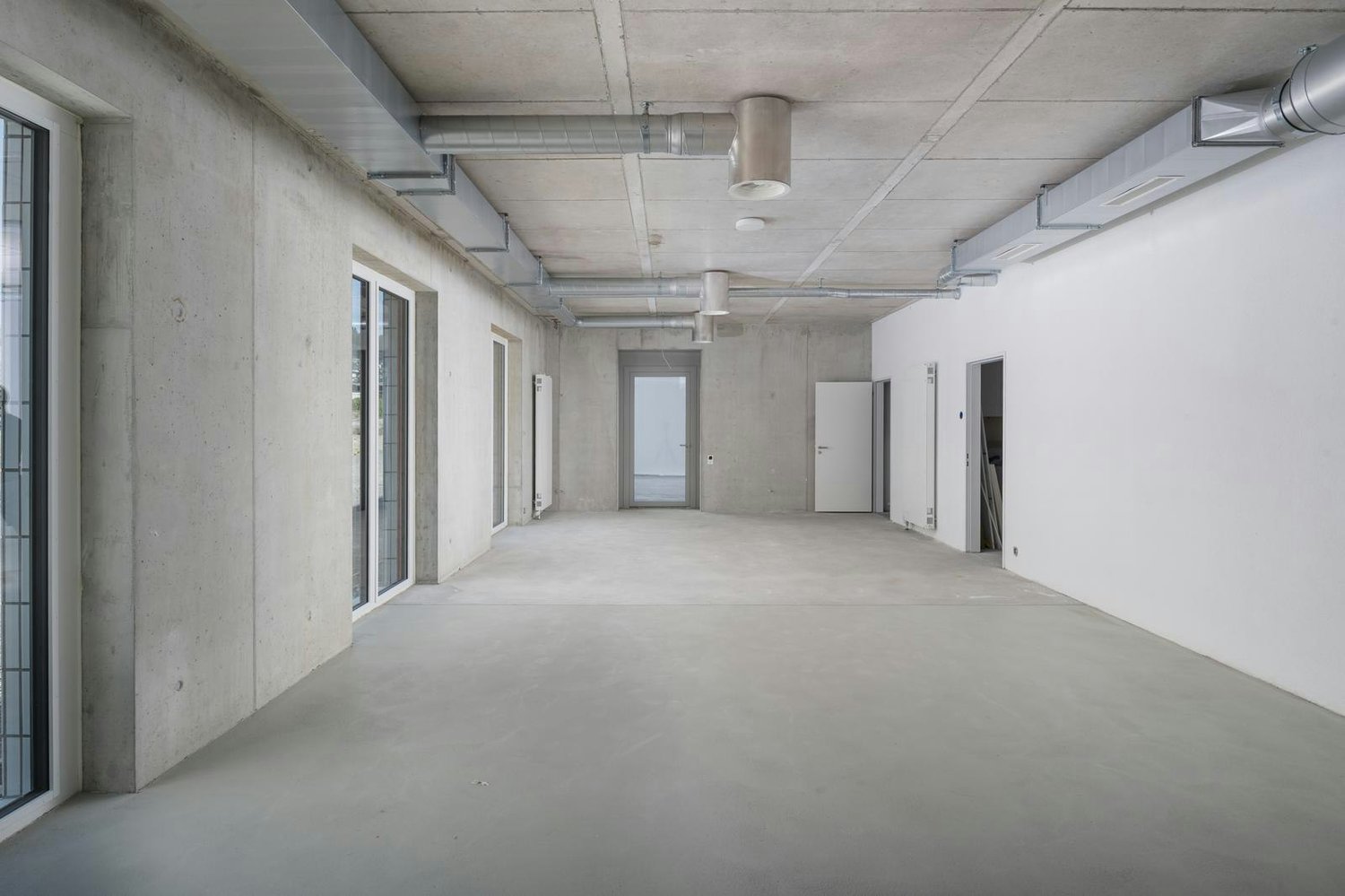250m² bureau