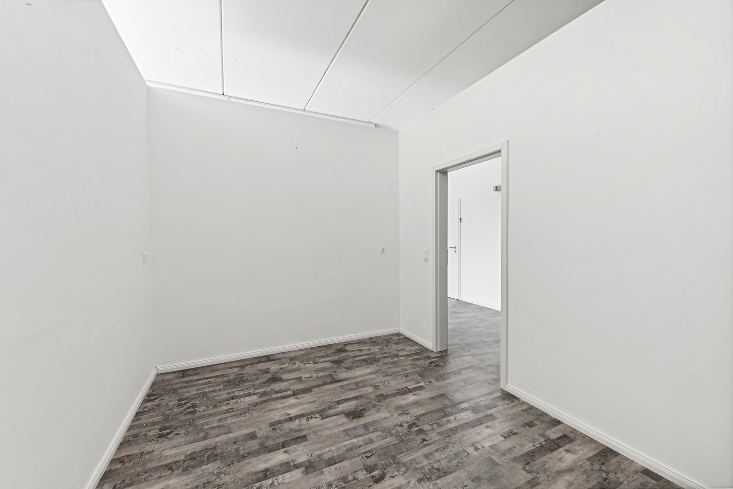 99m² bureau, photo 6 sur 10