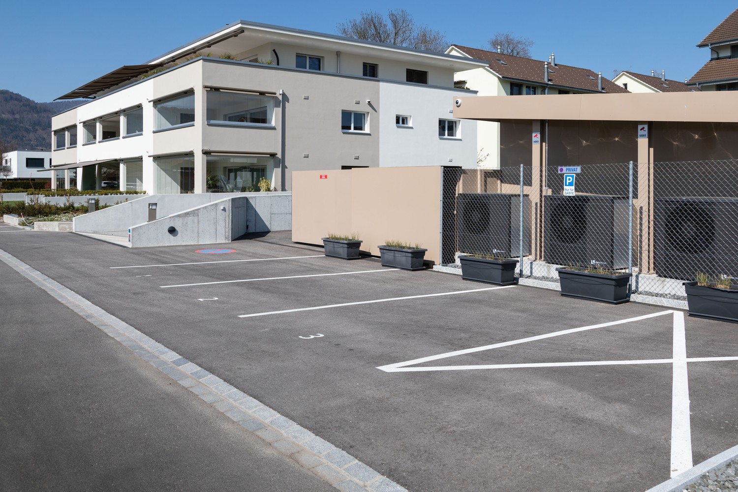 16-16m² commerciale
