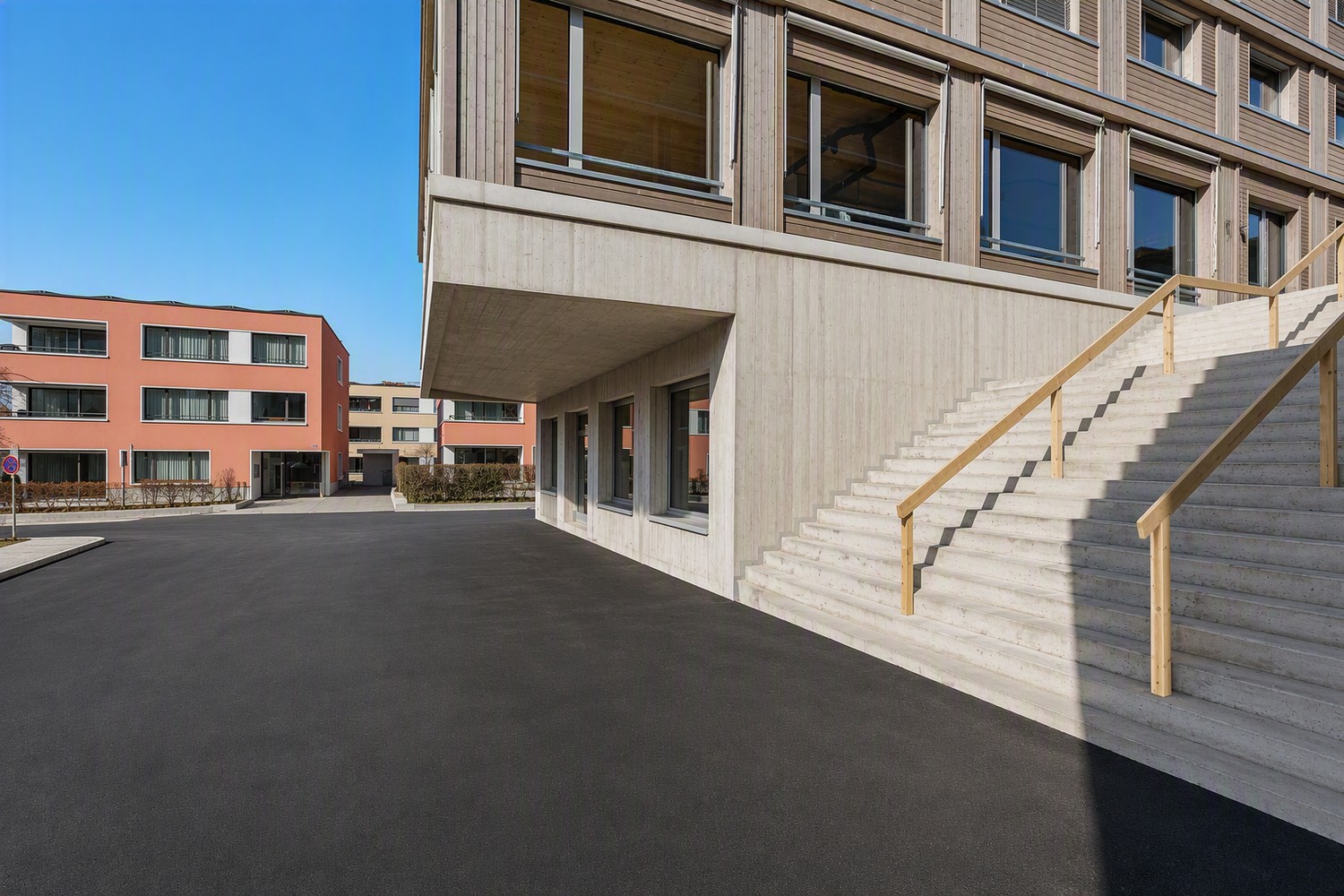 Commerce de 100m²