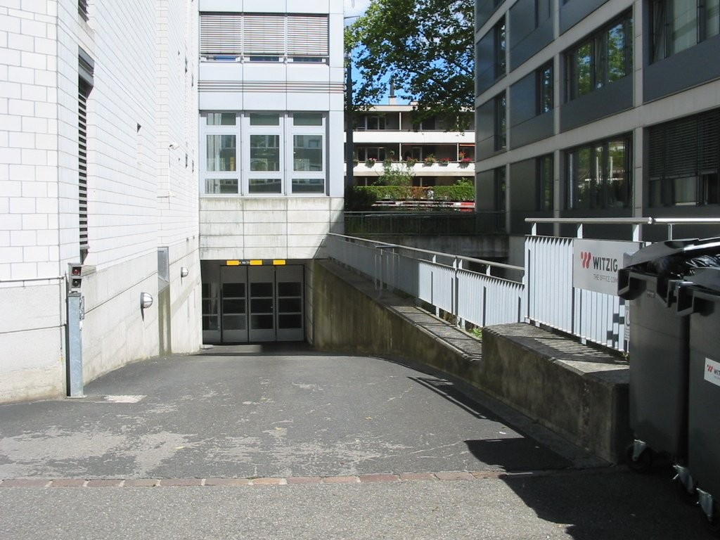 Place souterraine, photo 2 sur 3