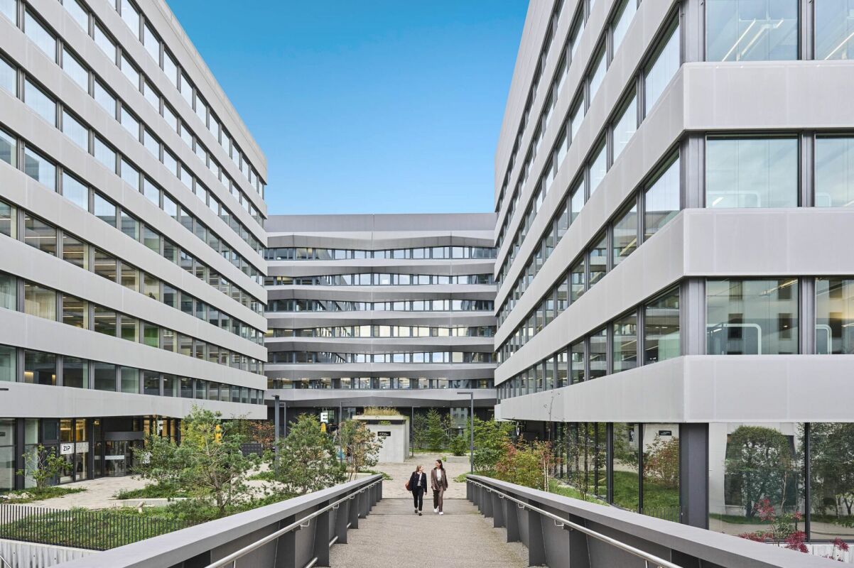 200m² de bureaux