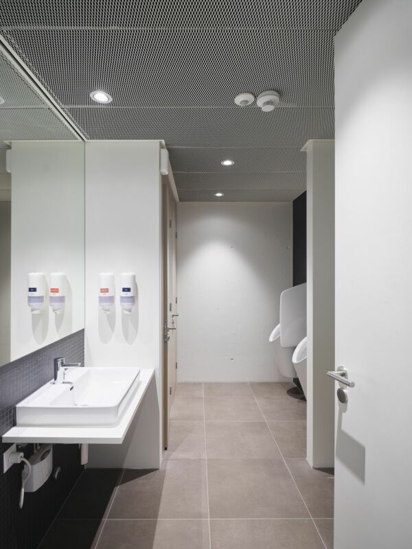 200m² de bureaux