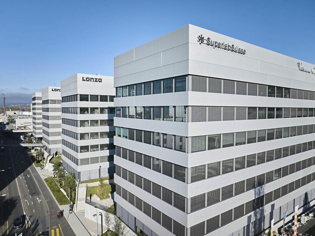 200m² de bureaux