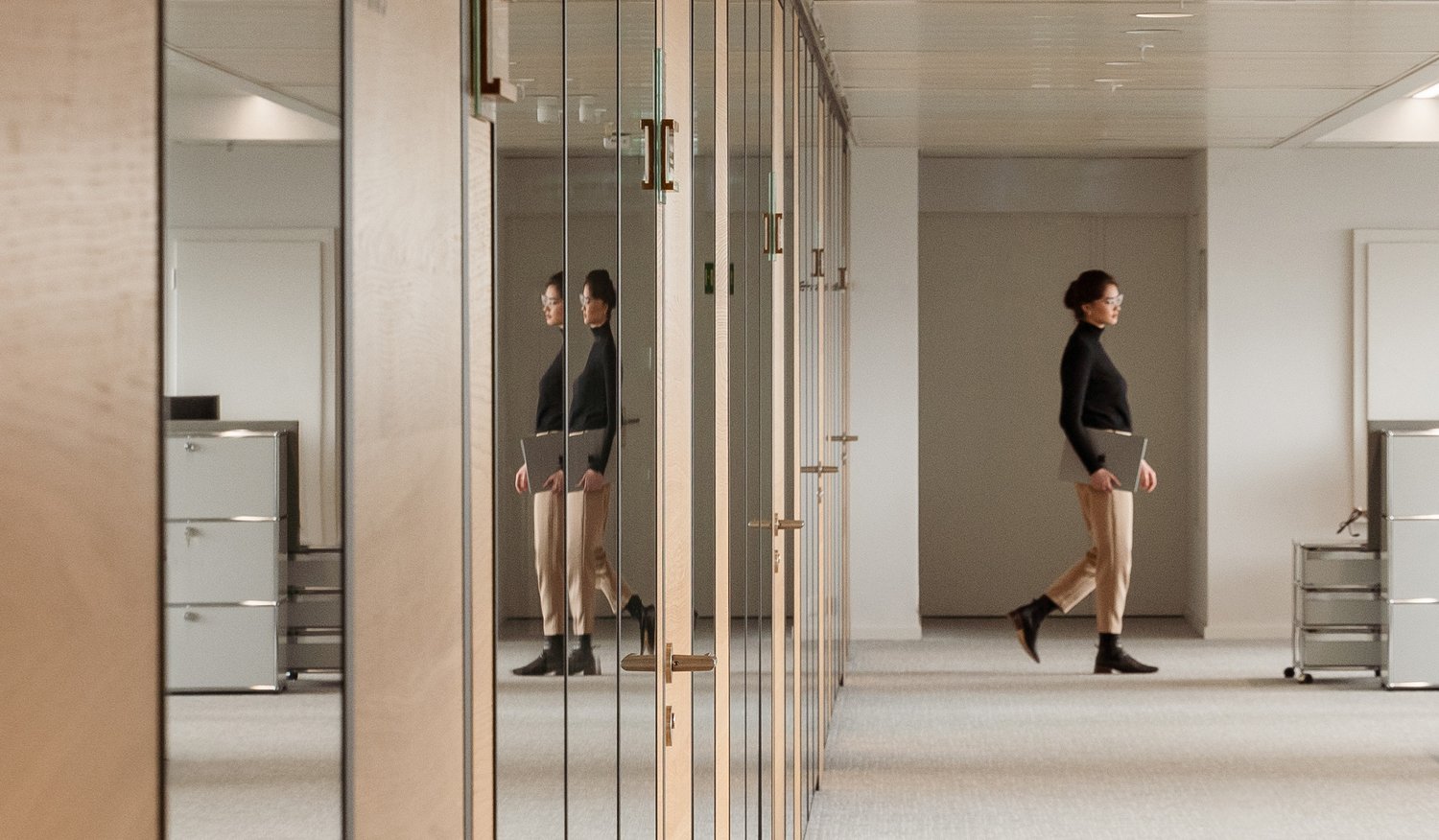 140m² office