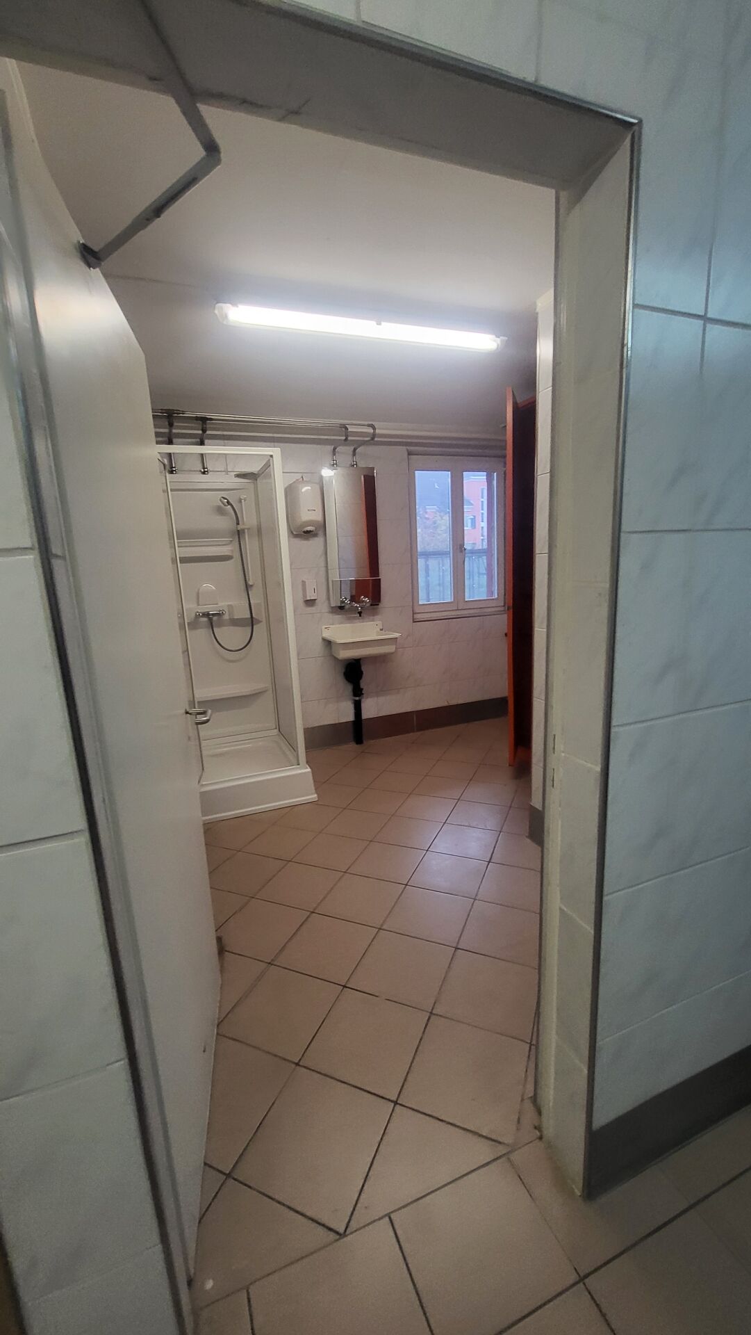 Local de stockage de 275m²