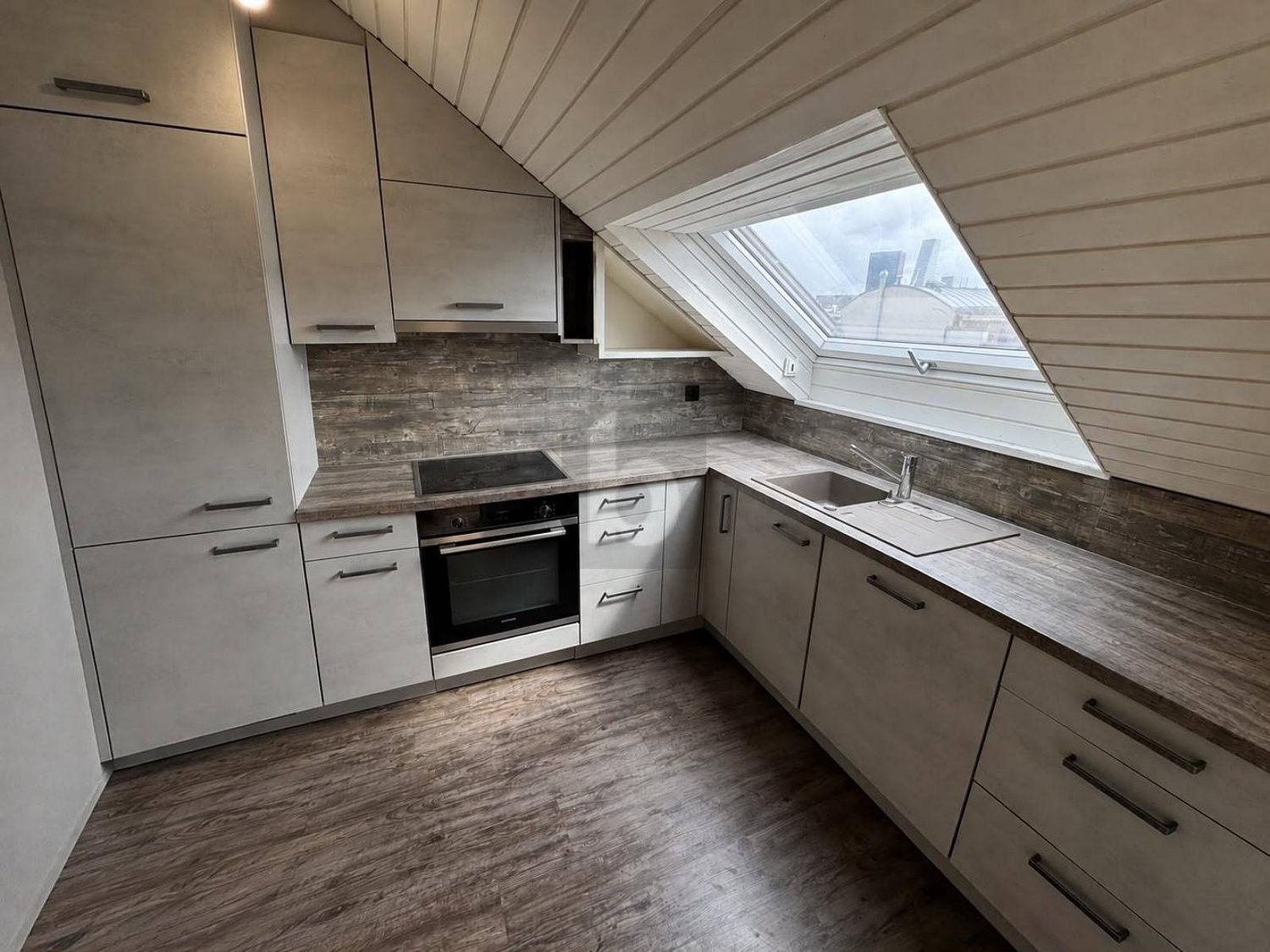 Appartement mansardé de 4 ½ pièces