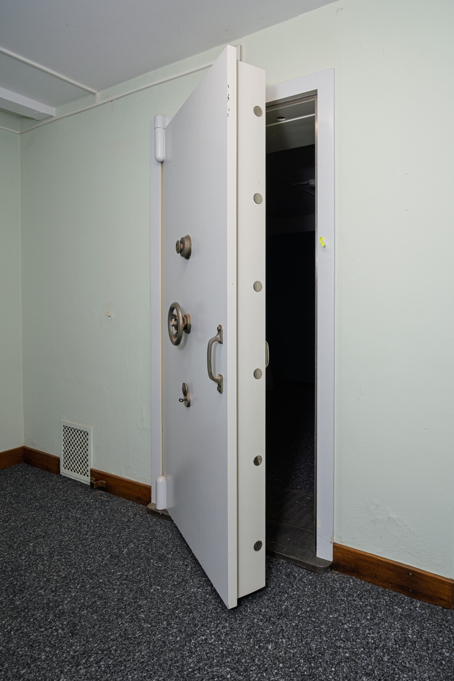 75m² pièce de stockage