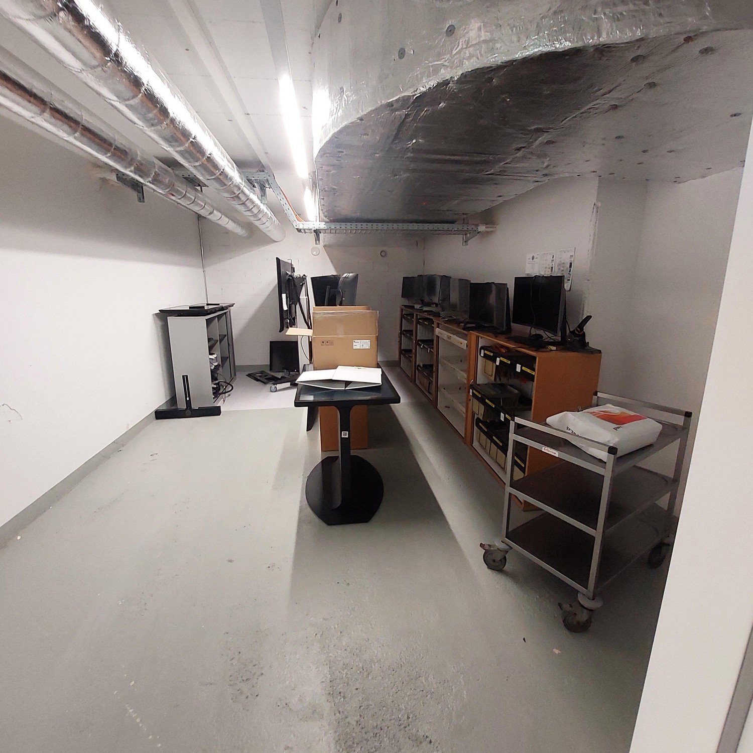 192-192m² commercial