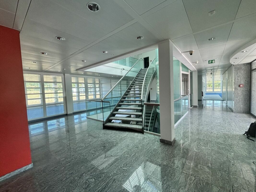 2600m² office, photo 3 sur 10