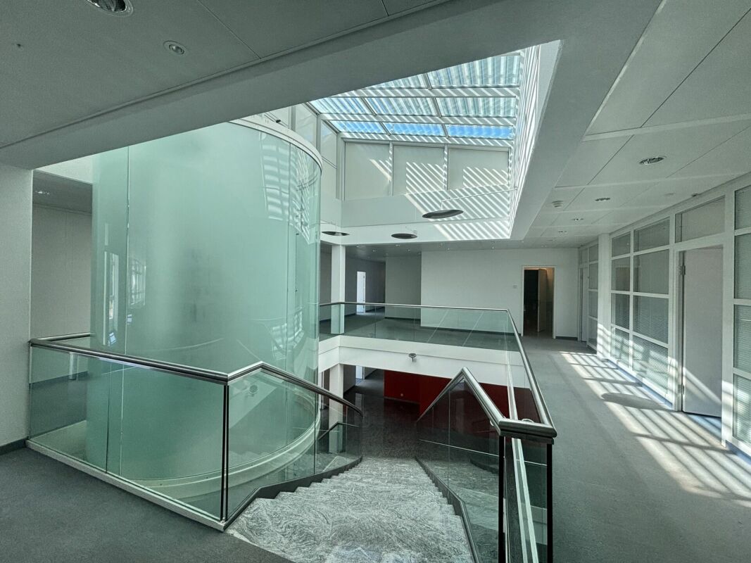 2600m² office, photo 6 sur 10