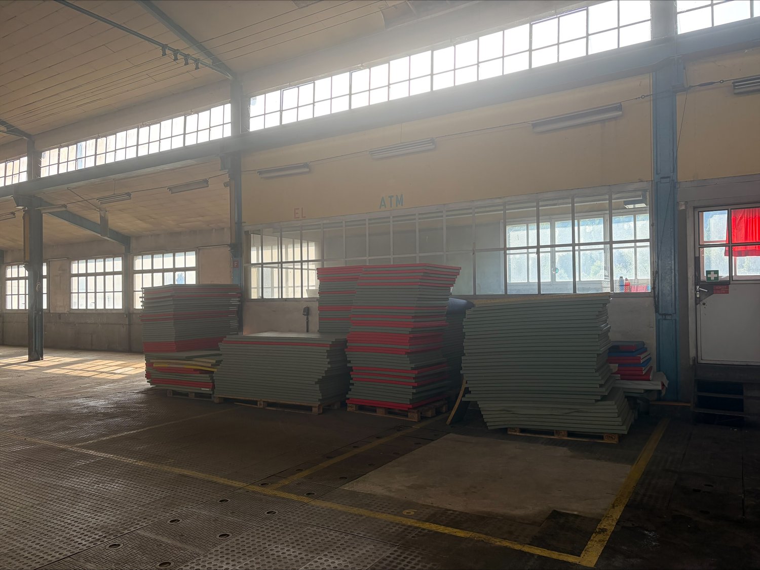 640m² commercial, photo 5 sur 9