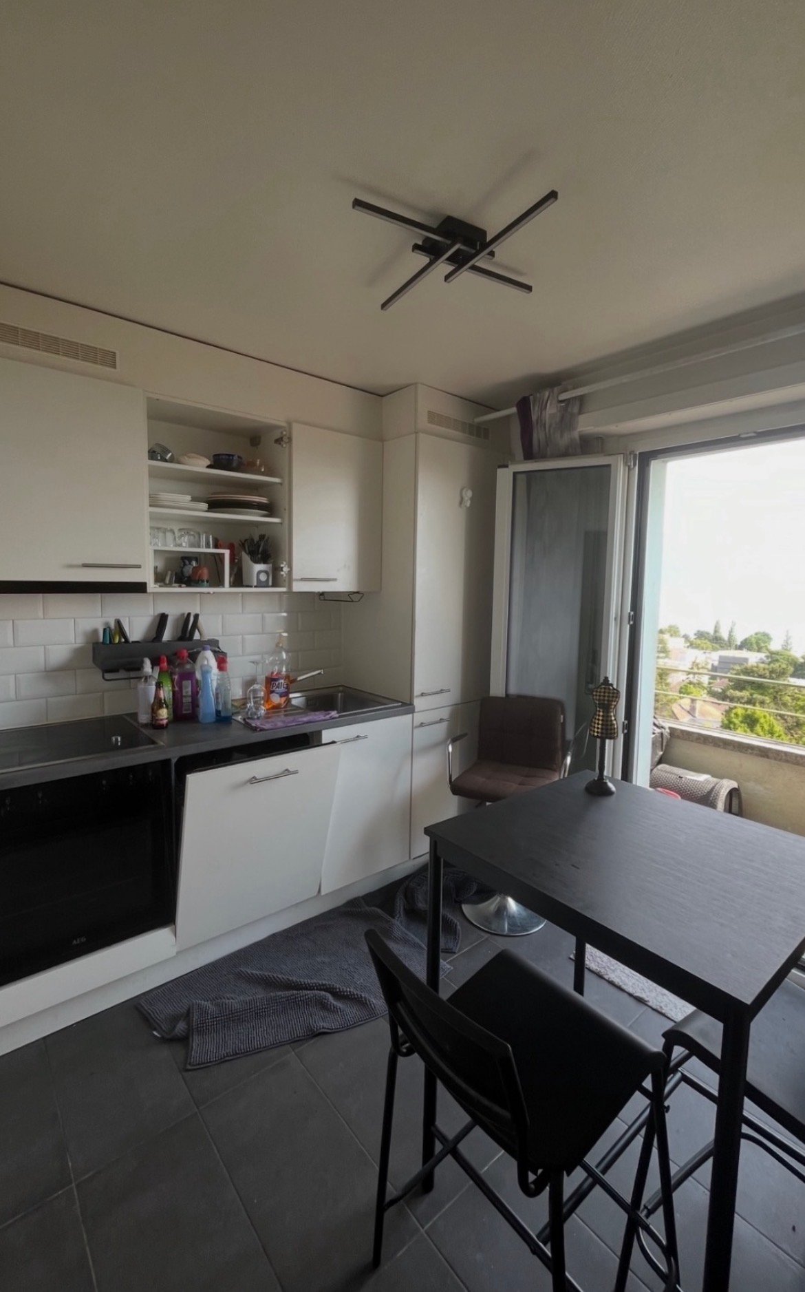 Room in a shared flat, photo 5 sur 7
