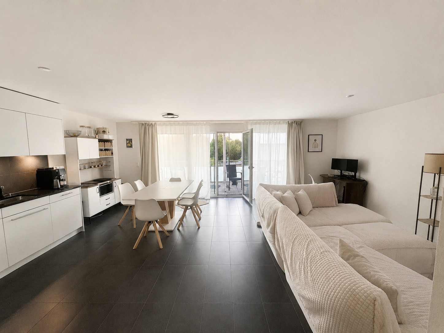 2 ½ rooms apartment