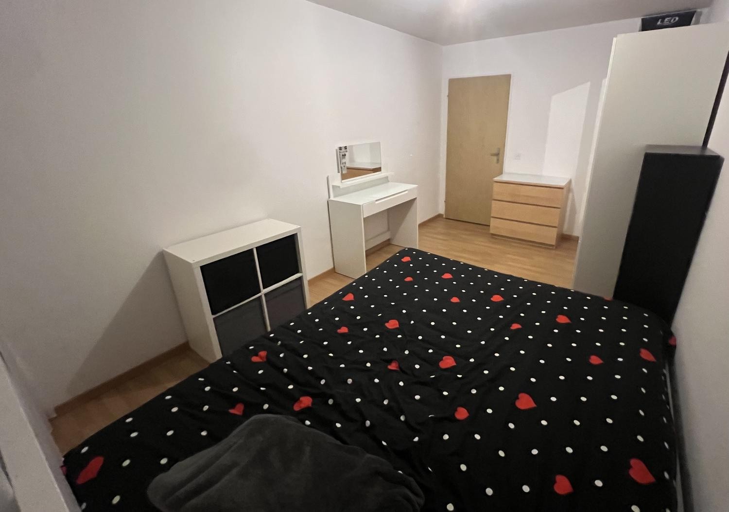 Chambre dans une colocation, photo 1 sur 4
