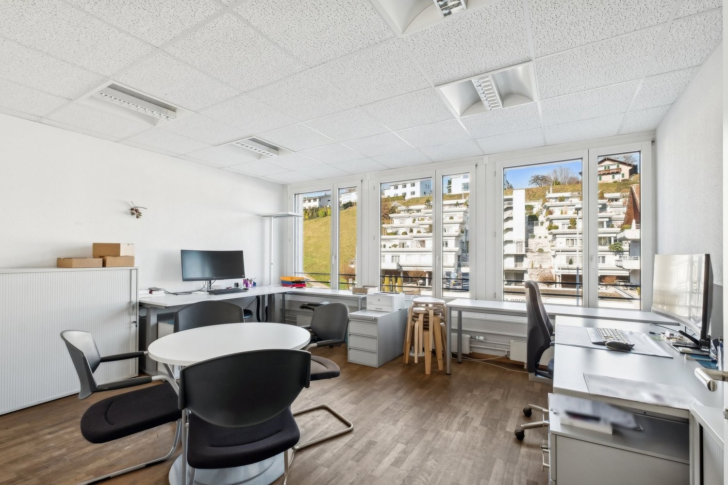Bureau de 179m², photo 5 sur 8