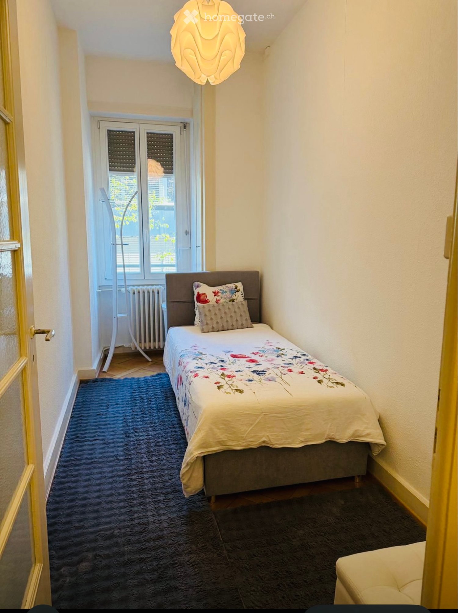 2 room single room, photo 1 sur 4