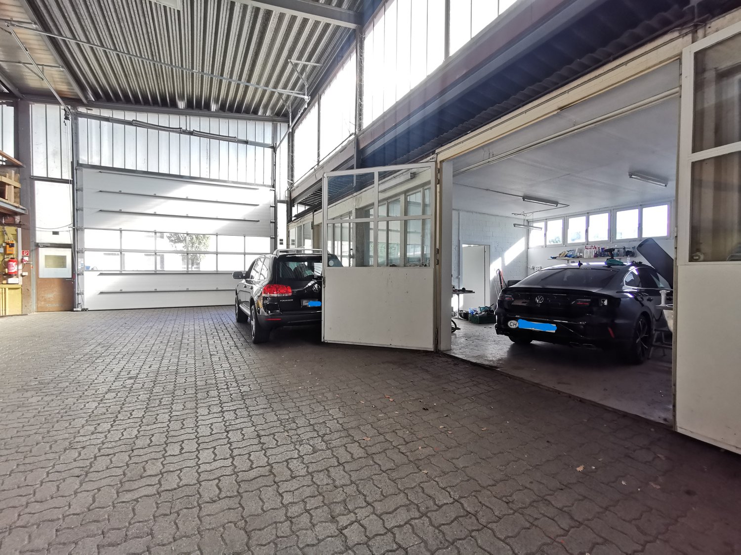 130m² commercial, photo 2 sur 8