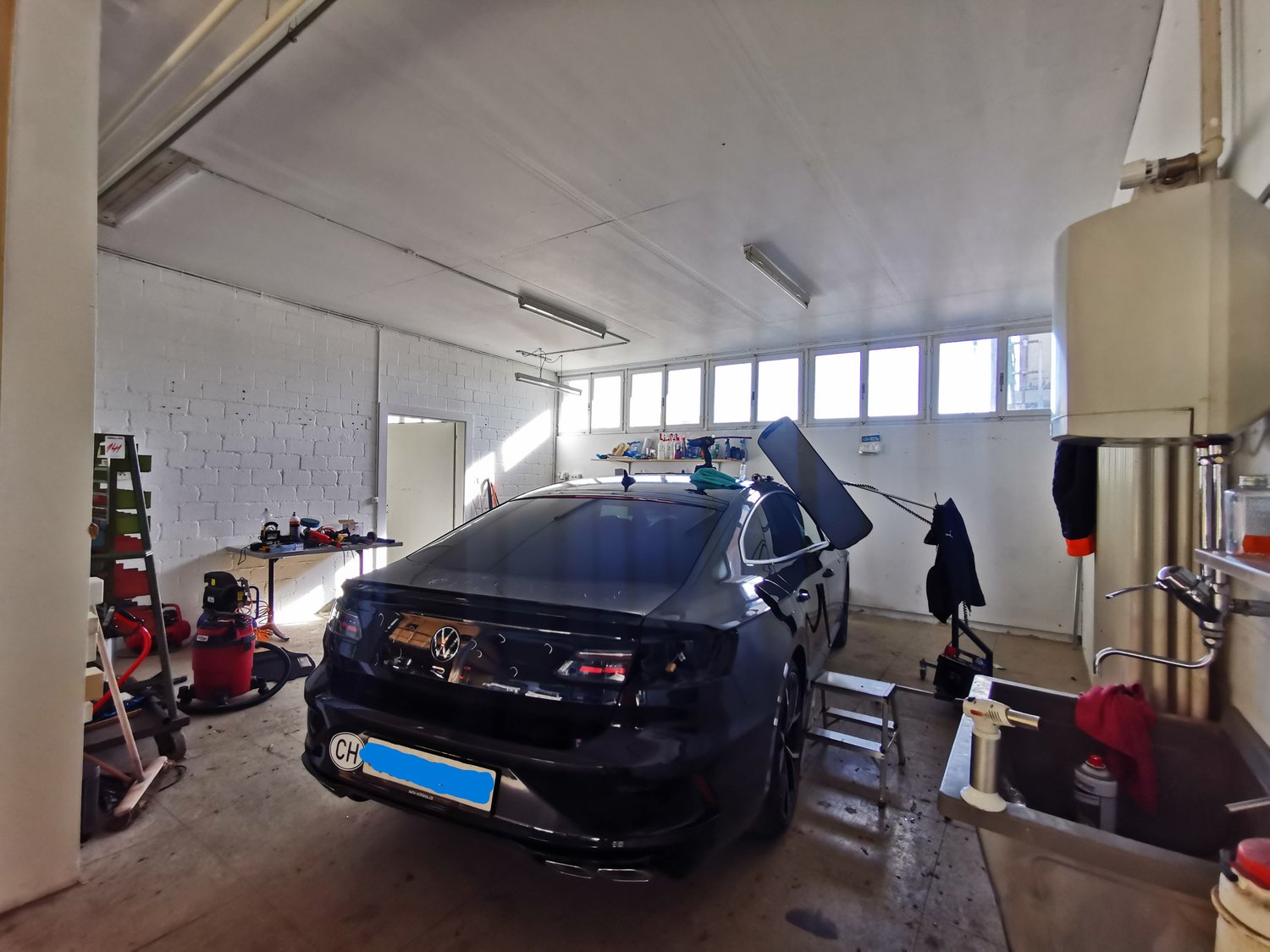 130m² commercial, photo 3 sur 8