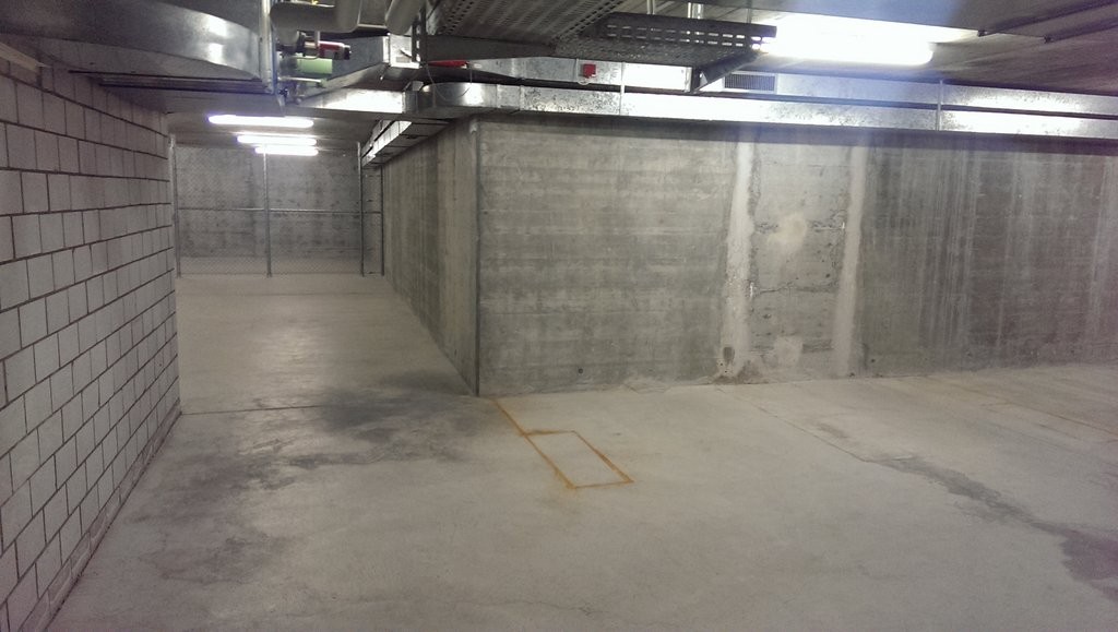 Local de stockage de 204m²
