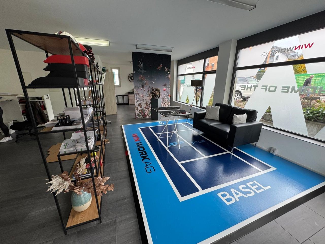 140m² commercial