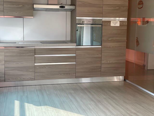 840m² bâtiment de vie / commercial