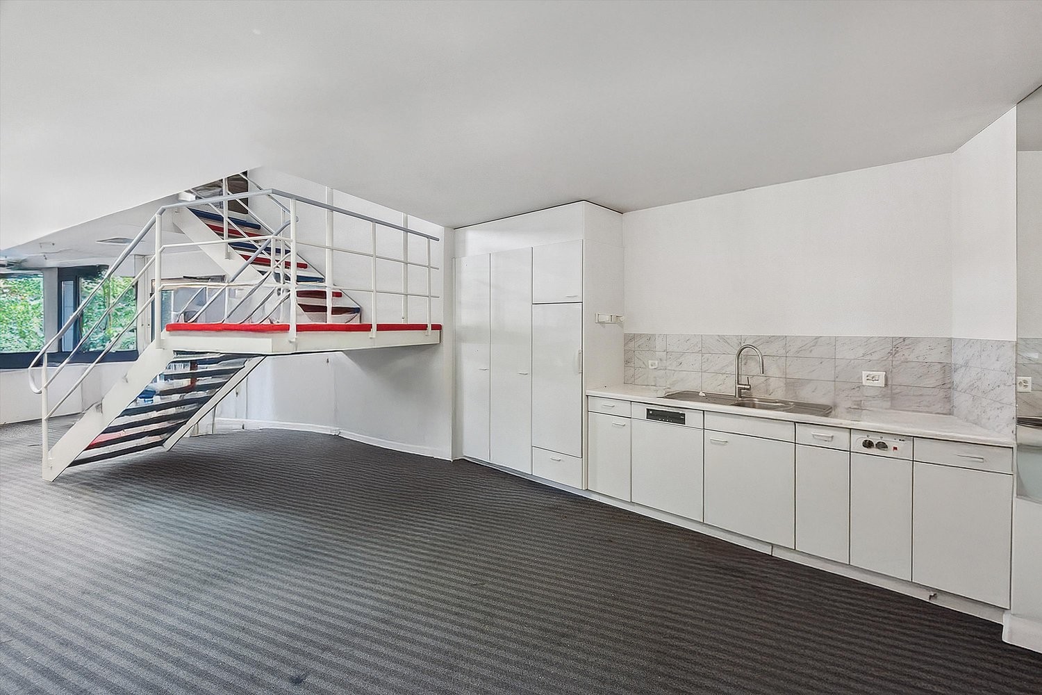 232m² commercial, photo 5 sur 10