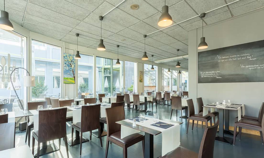 430m² commercial, photo 8 sur 8